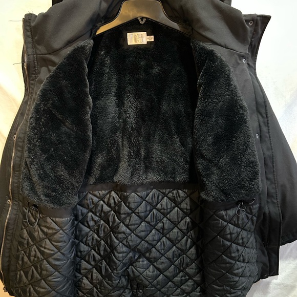 Time and Tru Men's Black Hooded Puffer Jacket - Picture 5 of 7